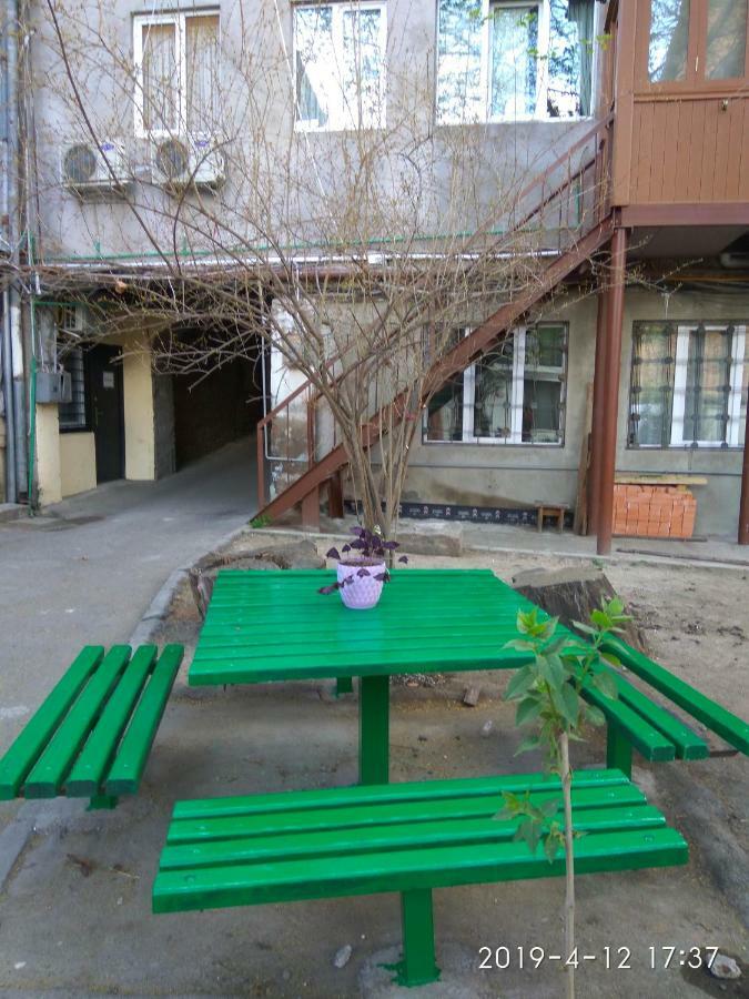 Apartment In Tbilisi Center Isk Home Екстер'єр фото